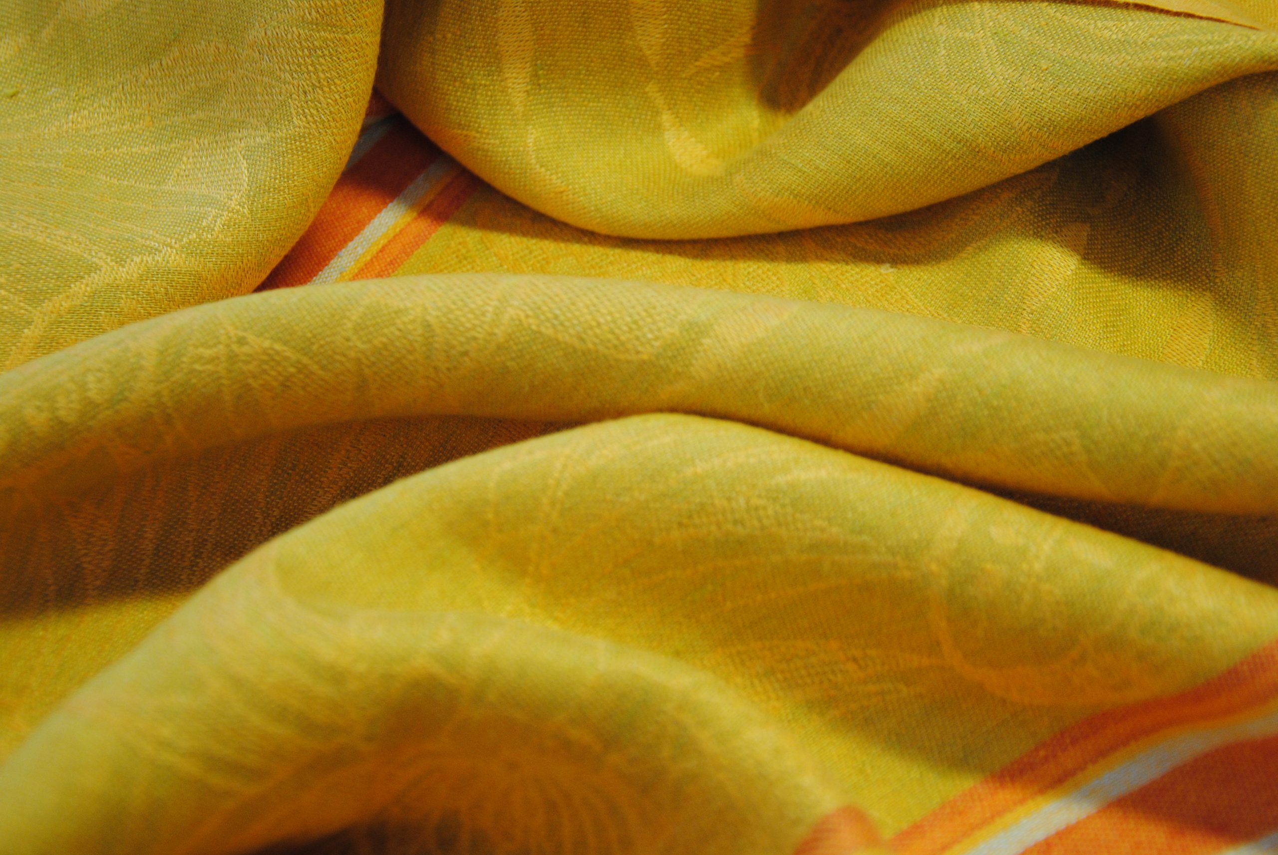 giallo 1 scaled Fieno&Sole   lino jacquard